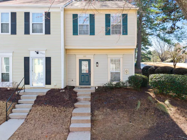 1010 Wedgewood Way, Sandy Springs, GA 30350