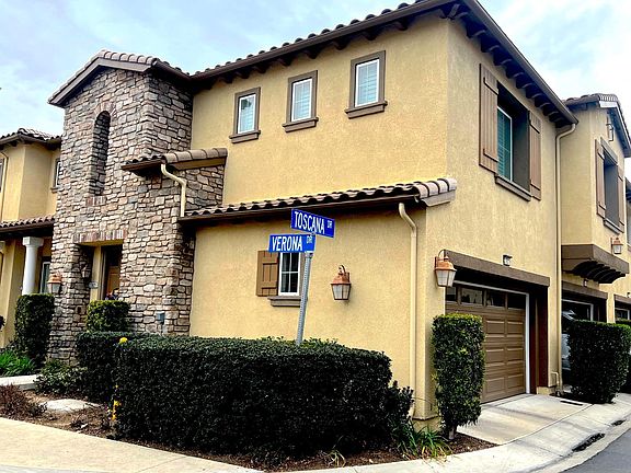 2nd image of 23821 Toscana Dr