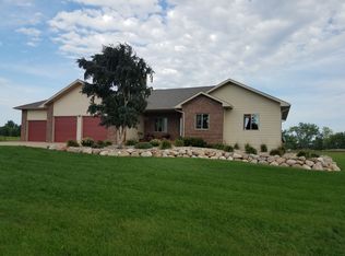 4600 Southwestern Dr, Watertown, SD 57201