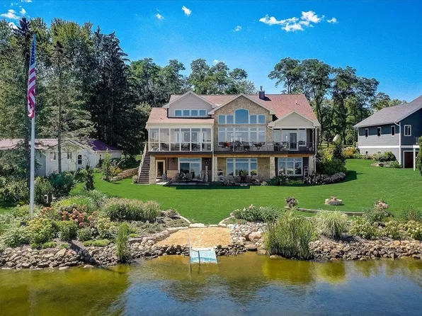 N2332 Trails End ROAD, Lodi, WI 53555