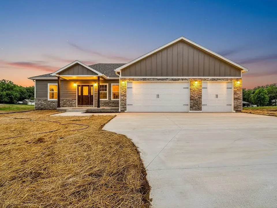 50 SW 160th Rd