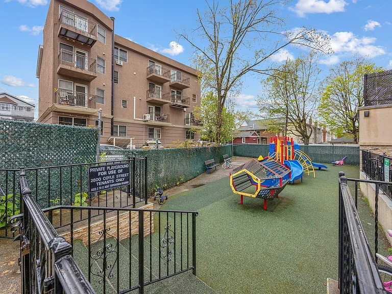 2800 Coyle St #311 — Photo 16