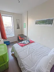 Rented by Stareal Group LLC