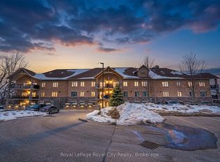 19 Stumpf St #106, Centre Wellington, ON