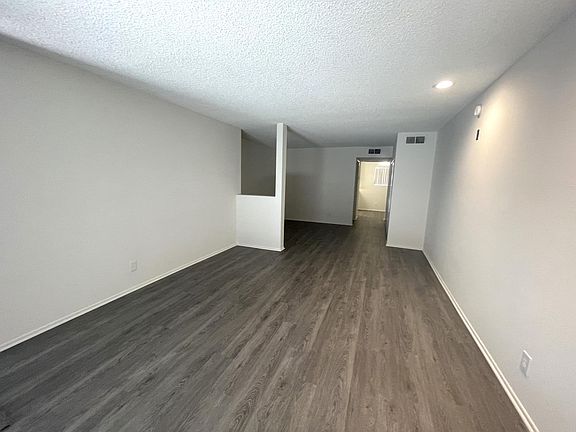 5th image of 10926 Huston St APT 103
