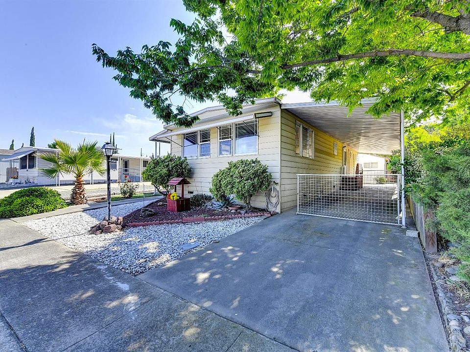 1st image of 326 Vandenberg Cir