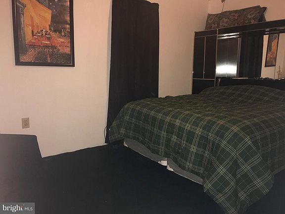 5th image of 607 George St