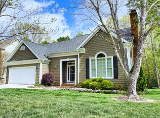 6614 Elmstone Dr, Charlotte, NC 28277