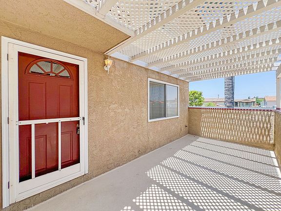 4th image of 3742-3758 Howard Ave #3742