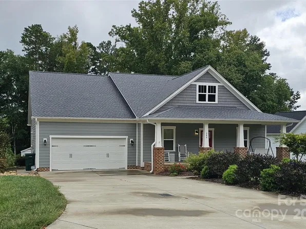 364 Meadowfield Run, Clemmons, NC 27012