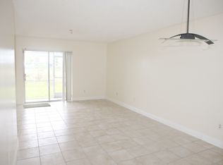 430 NE 210th Cir Ter APT 102, Miami, FL 33179
