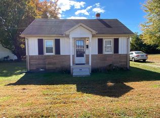 111 Smithtown Rd, Ashland, VA 23005