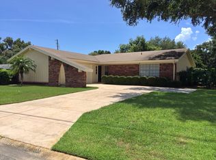 1702 Sunnyhills Dr, Brandon, FL 33510