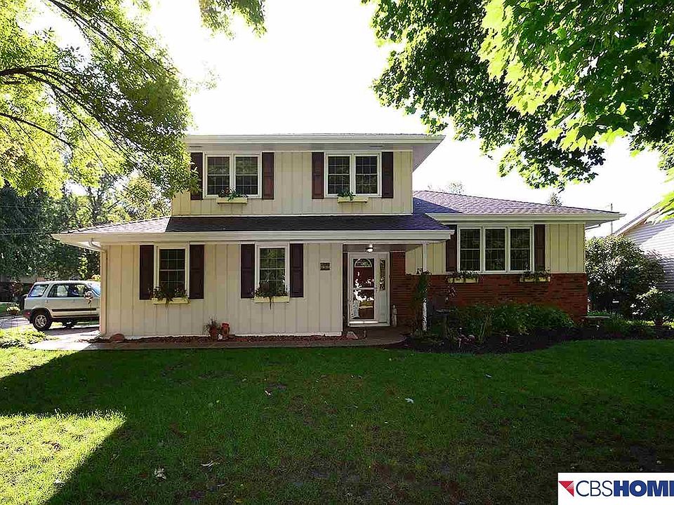 1st image of 1101 Logan Ave