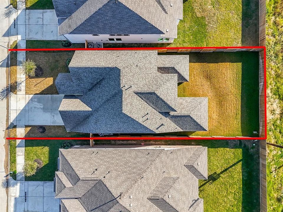 1st image of 26327 Rising Light Ln