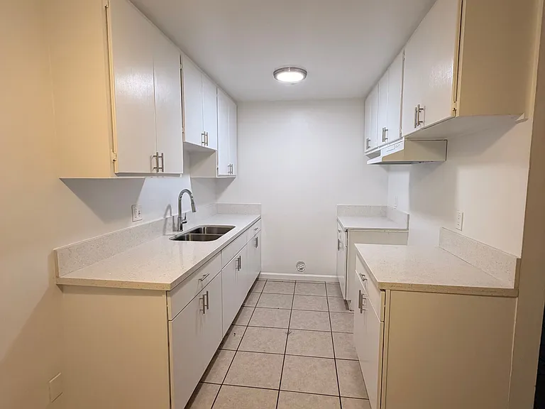 9035 Orion Ave #2 — Photo 5
