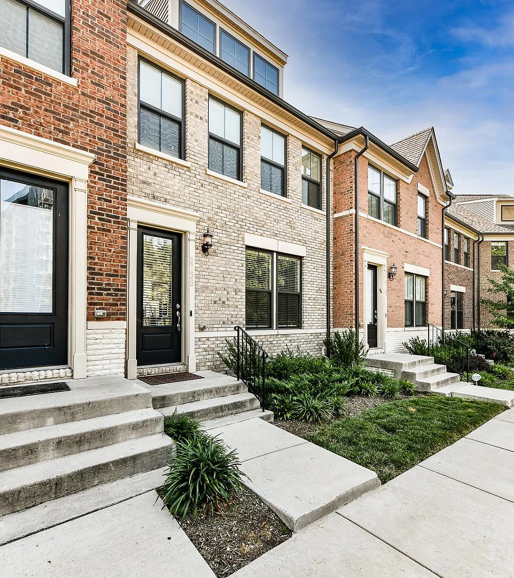 3 bed, 4.0 bath, 1782 sqft, $4,600 — Photo 3