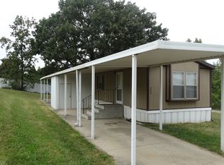 202 S Sue Ellen Ave, Independence, MO 64056