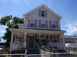 12 Charles St, Dorchester, MA 02122