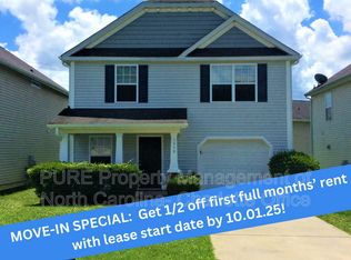 3958 Damask Dr, Charlotte, NC 28206