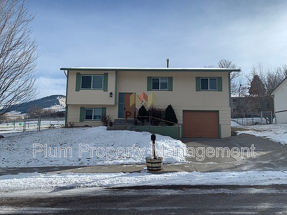 3rd image of 5606 Longview Dr
