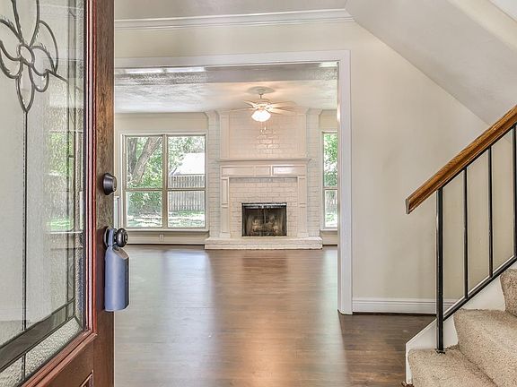 2nd image of 10315 Golden Sunshine Dr