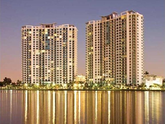 Tao Sawgrass - Building View