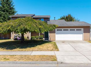 1211 E Gilkey Rd, Burlington, WA 98233