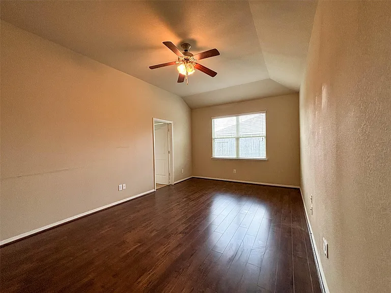 3407 Daniel Falls Ln — Photo 17