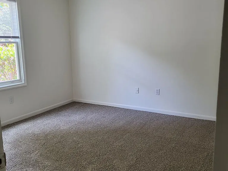 101 Mark Twain Cir — Photo 13