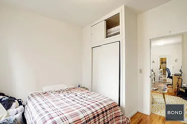 Rented by Bond New York