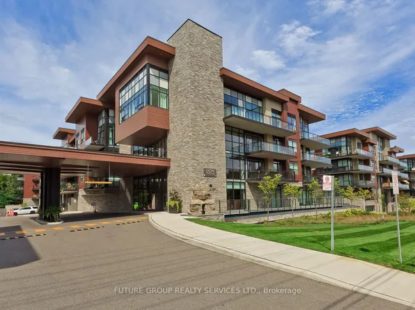 1575 Lakeshore Rd W, Mississauga, ON