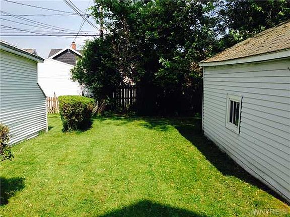 3rd image of 341 North Dr