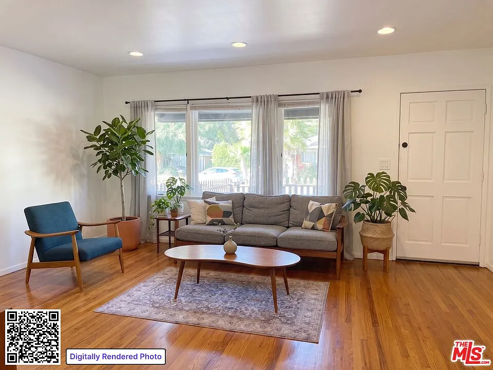 2 bed, 1.0 bath, $3,599 — Photo 2