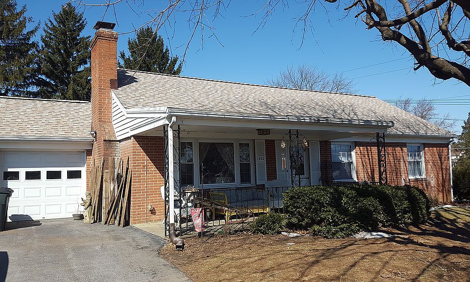1st image of 802 David Ave