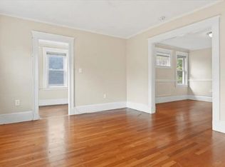 31 Bradford Rd #31, Watertown, MA 02472