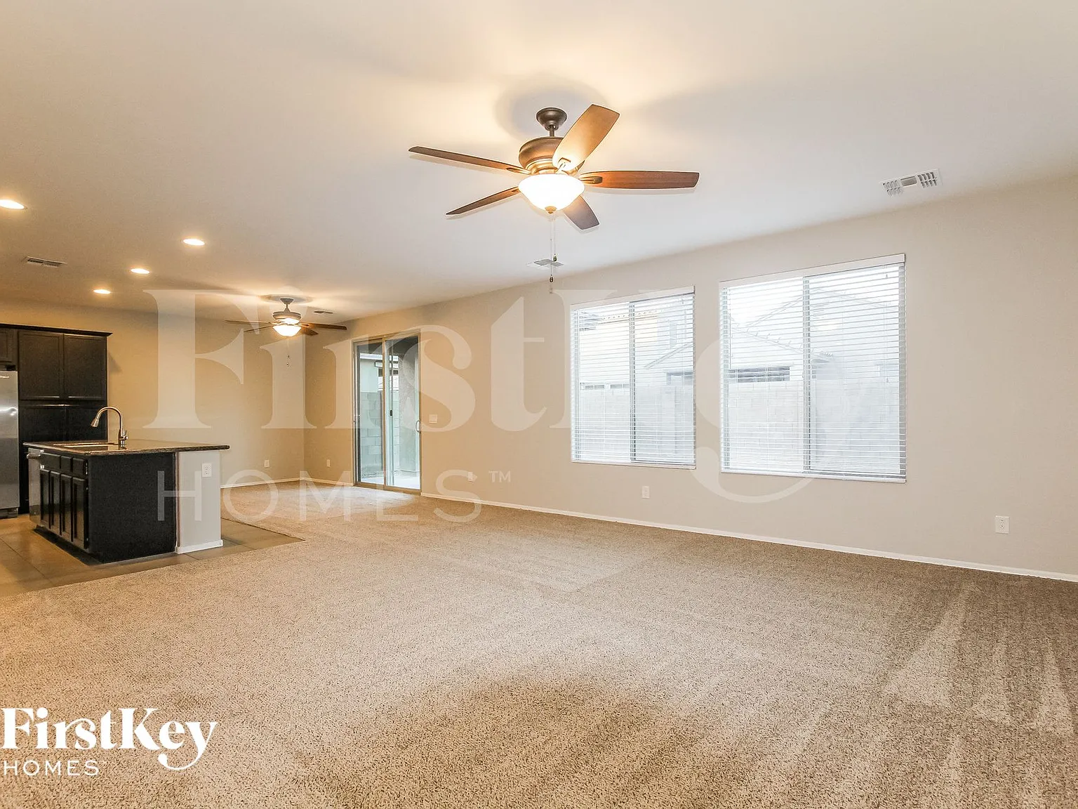 4 bed, 2.5 bath, 2105 sqft, $2,615 — Photo 4