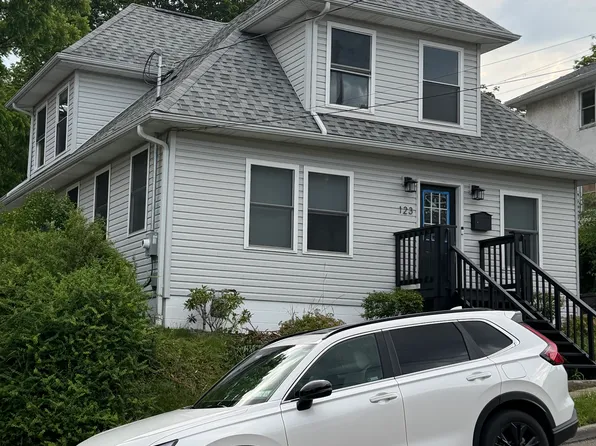 123 Robble Ave, Endicott, NY 13760