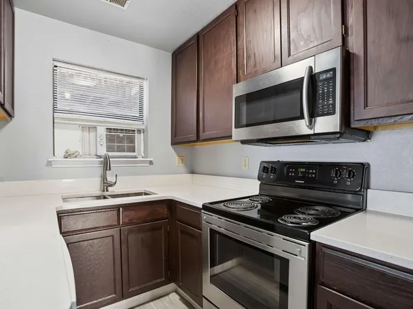 225 E 8th Ave #F-6, Longmont, CO 80504