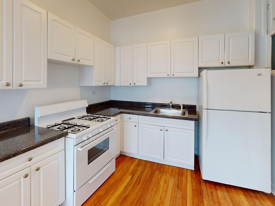 1st image of 1008 W Loyola Ave APT 3W