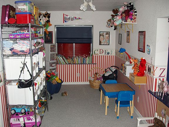 Basement-Play room