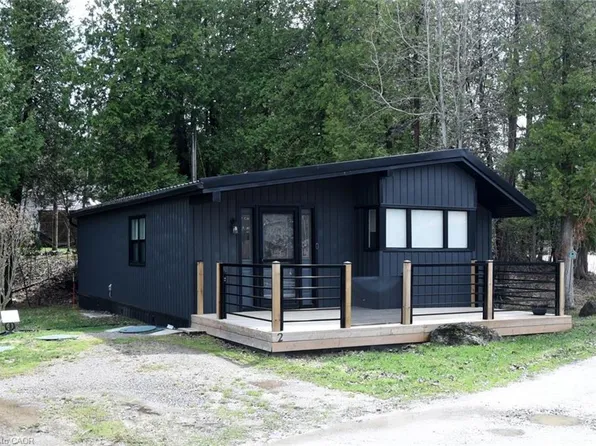 1085 10th Concession W #2, Flamborough, ON N0B 2G0