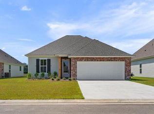 10476 Highcrest Dr, Denham Springs, LA 70706