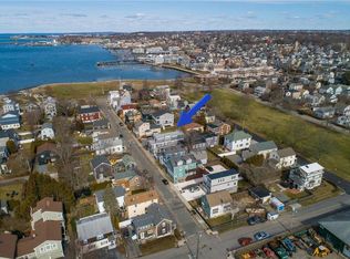 46 Houston Ave, Newport, RI 02840