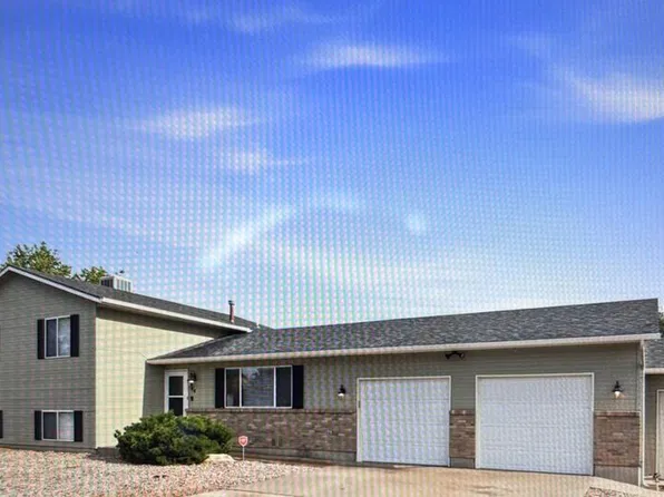 84 W Bonanza Dr, Pueblo West, CO 81007