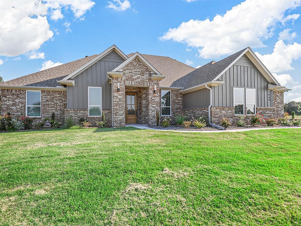 1st image of 1049 Silver Sage Trl