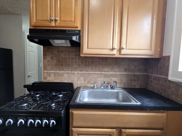 153-155 Avenue East image 15 of 20