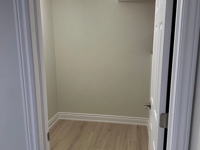 65 Majesty Blvd #BASEMENT — Photo 27