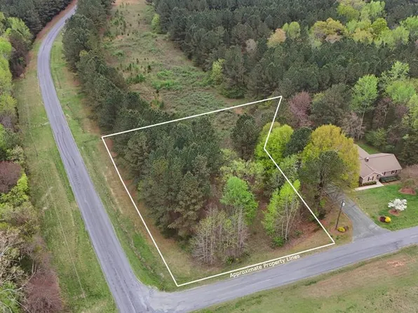 27 Prestwould Dr, Clarksville, VA 23927