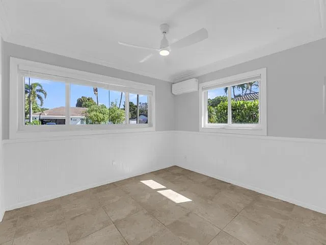 1180 SW 17th St — Photo 8